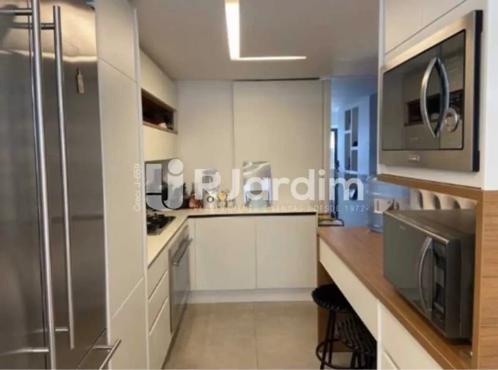 Cobertura, 4 quartos, 235 m² - Foto 17