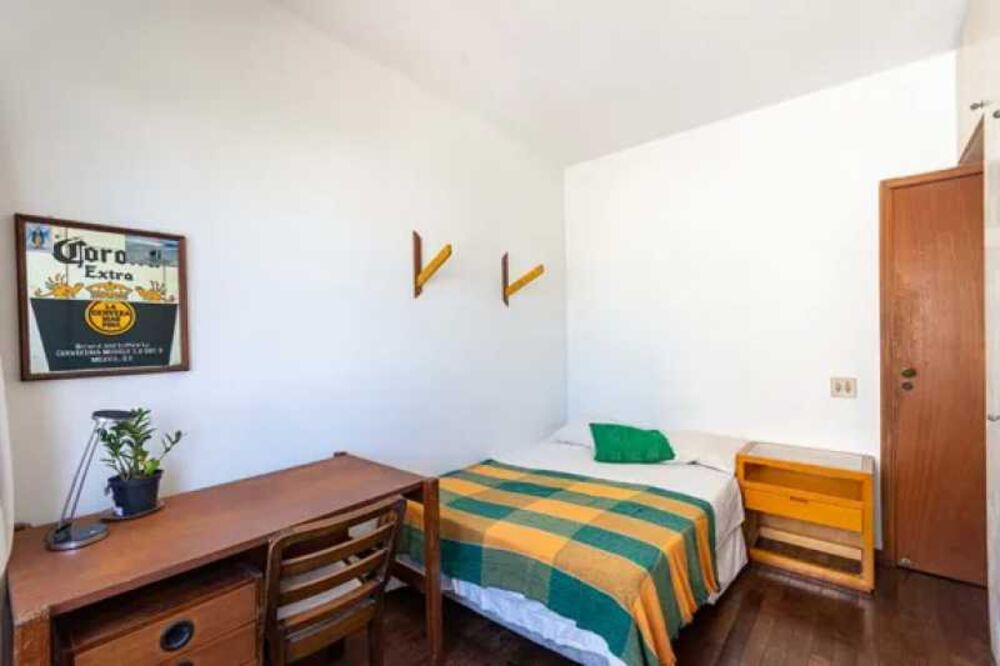 Apartamento à venda com 4 quartos, 184m² - Foto 2