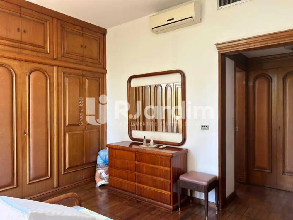 Apartamento, 4 quartos, 220 m² - Foto 13