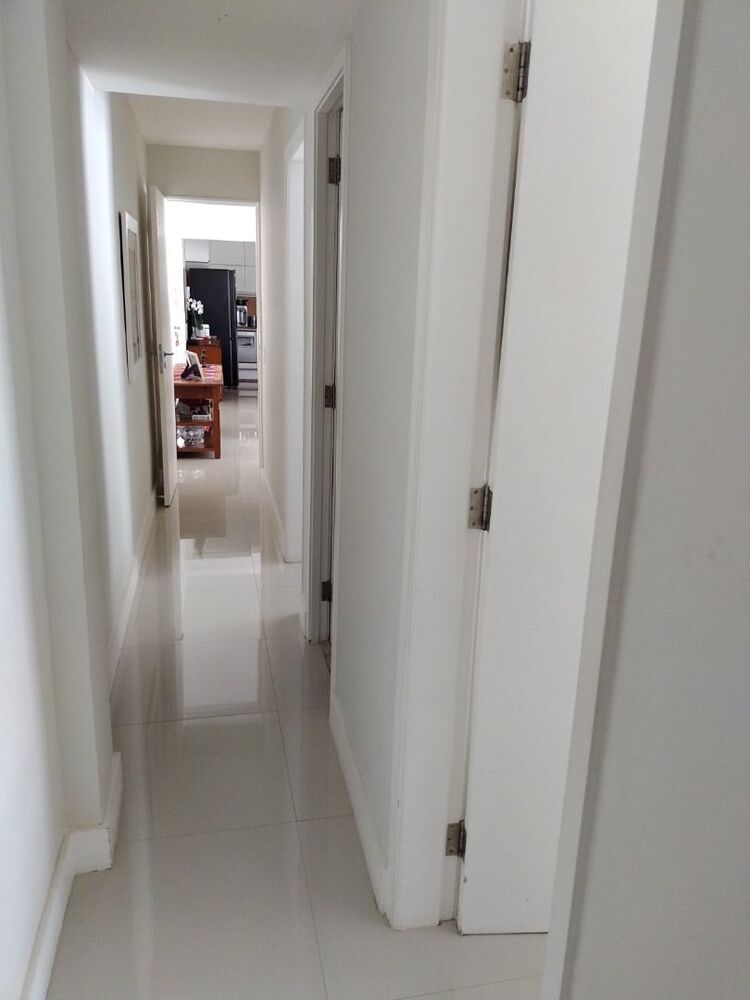 Apartamento à venda com 3 quartos, 126m² - Foto 2