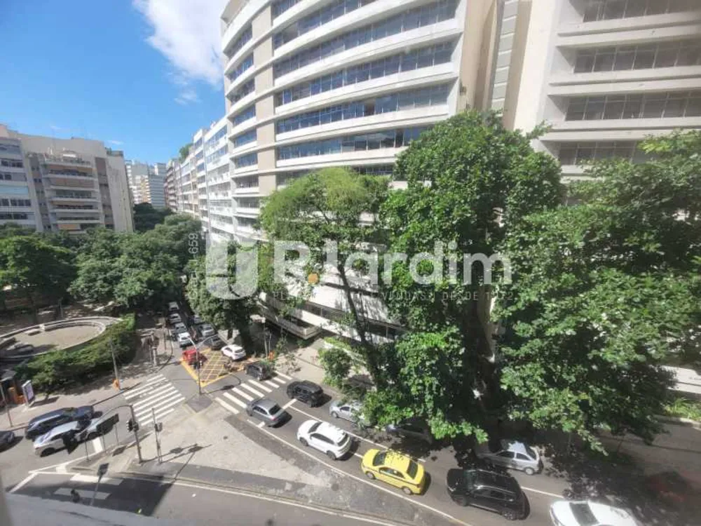Apartamento, 4 quartos, 206 m² - Foto 2