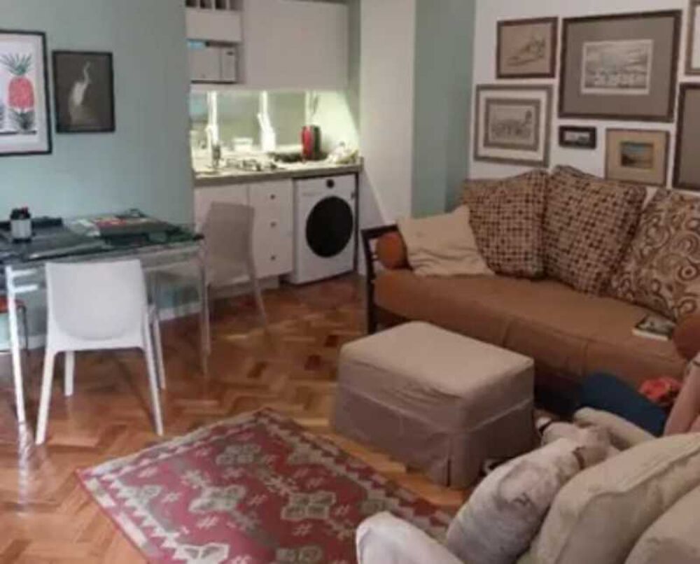 Apartamento à venda com 1 quarto, 40m² - Foto 1