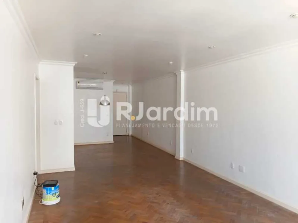Apartamento, 3 quartos, 130 m² - Foto 3
