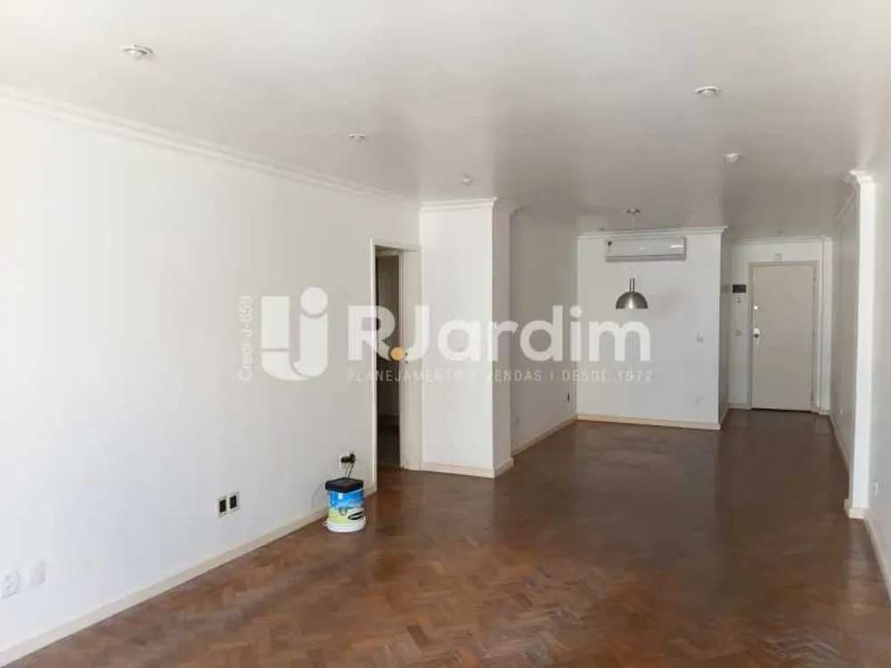 Apartamento, 3 quartos, 130 m² - Foto 1
