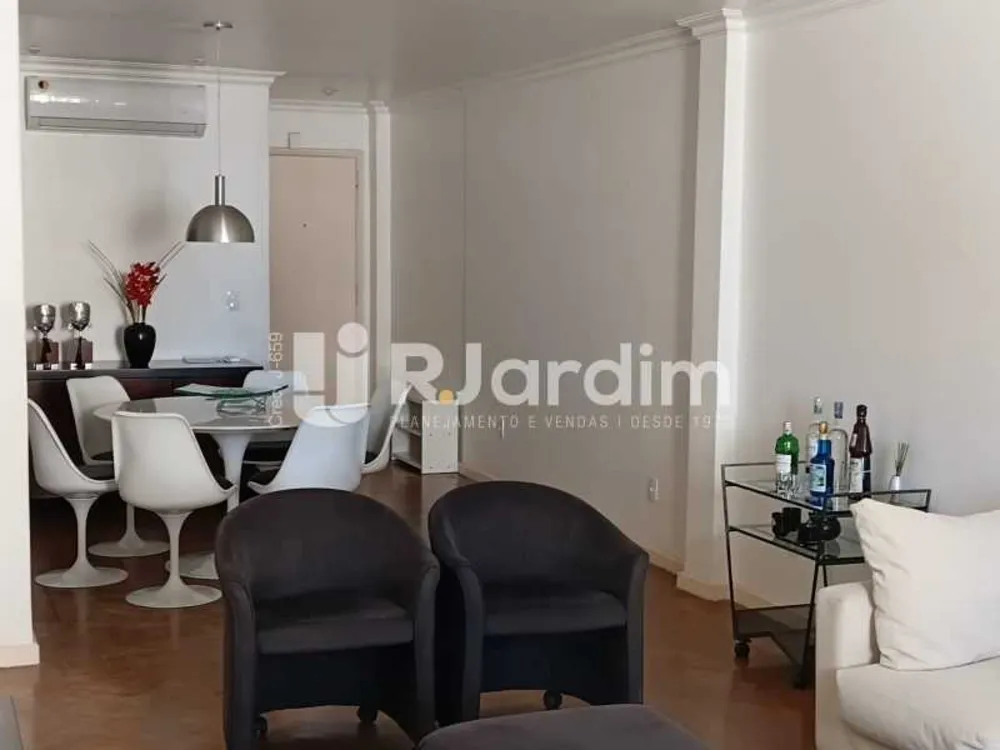 Apartamento, 3 quartos, 130 m² - Foto 2