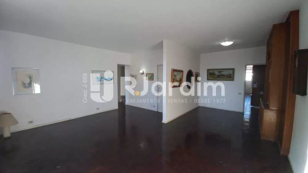 Apartamento, 3 quartos, 150 m² - Foto 2