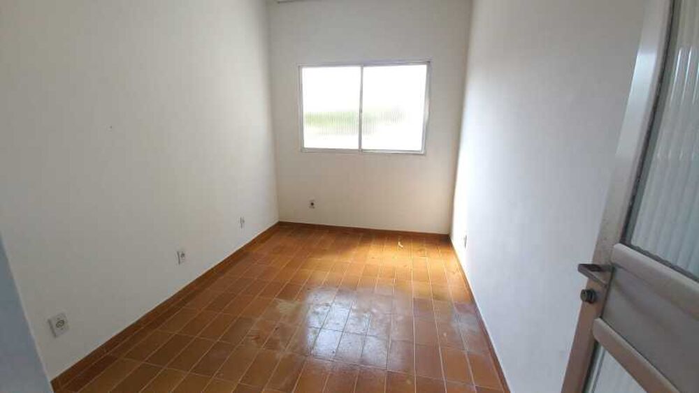 Casa à venda com 4 quartos, 209m² - Foto 8