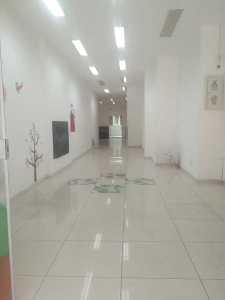 Loja-Salão para alugar, 134m² - Foto 1