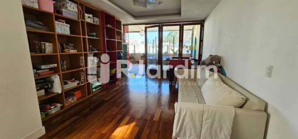 Apartamento, 5 quartos, 267 m² - Foto 2