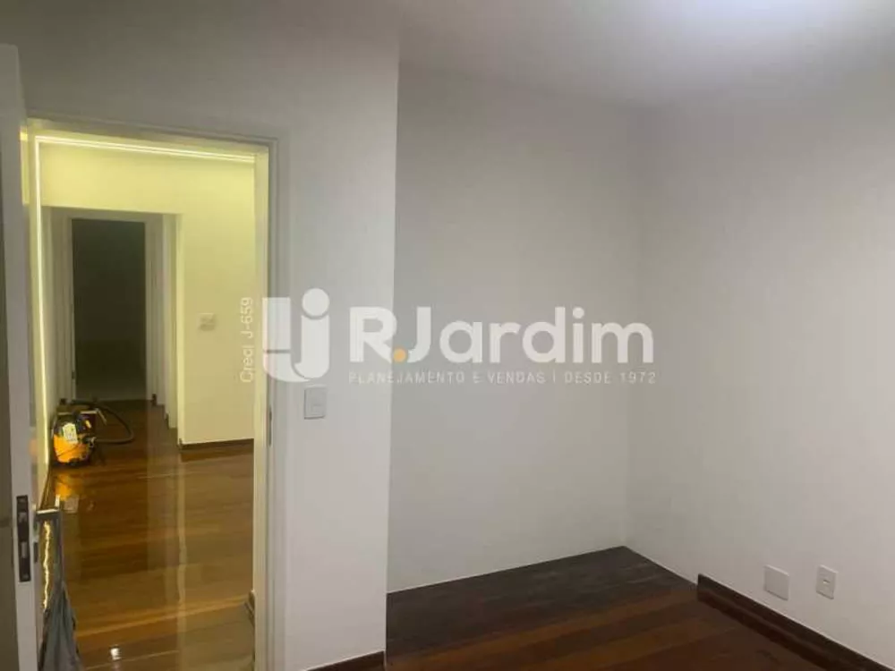 Apartamento, 3 quartos, 150 m² - Foto 1