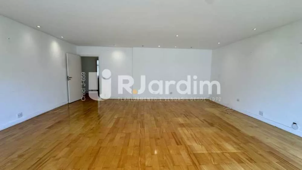 Apartamento, 3 quartos, 200 m² - Foto 2