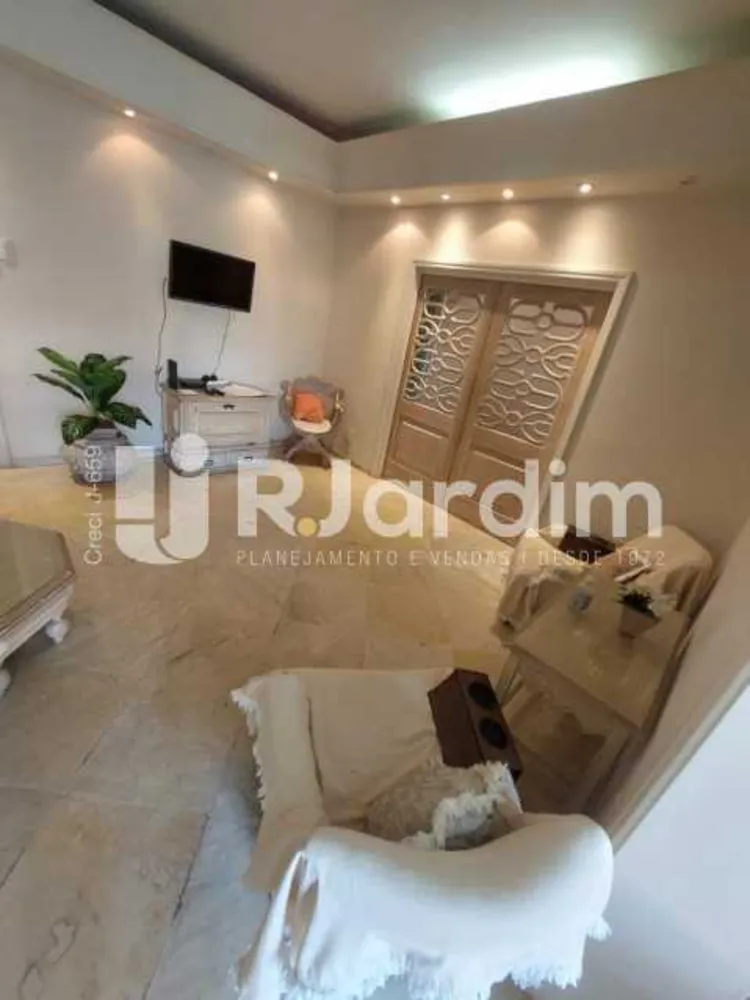 Apartamento, 3 quartos, 130 m² - Foto 9