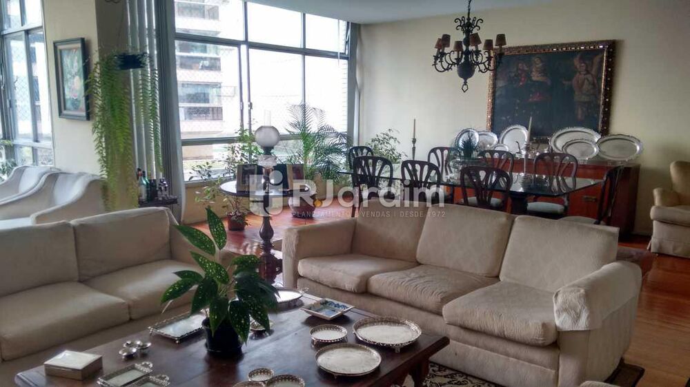 Apartamento, 4 quartos, 300 m² - Foto 1