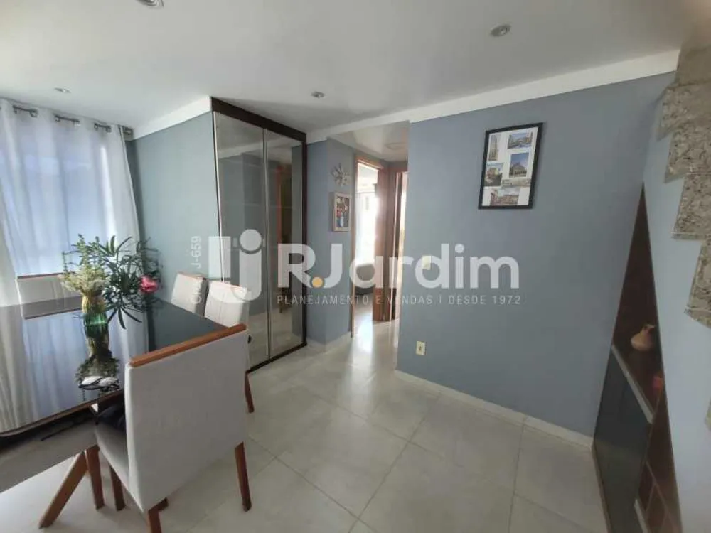 Cobertura, 3 quartos, 131 m² - Foto 2