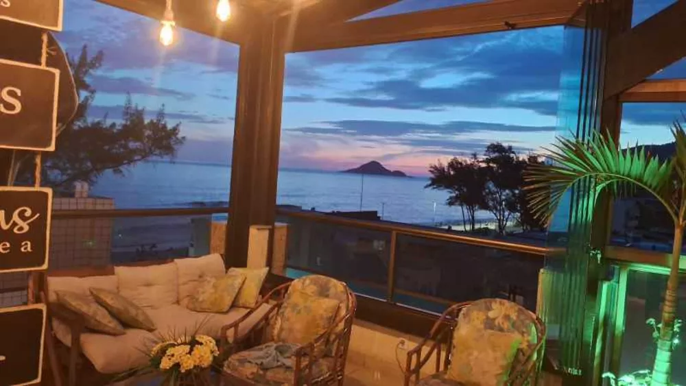 Cobertura, 3 quartos, 210 m² - Foto 1