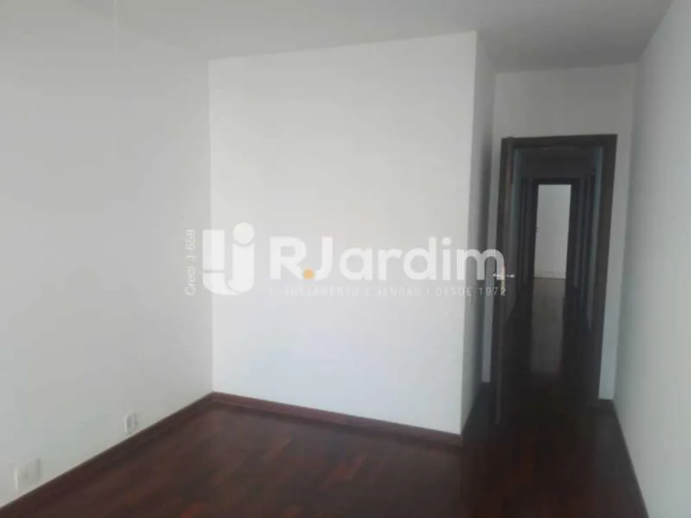 Apartamento, 3 quartos, 190 m² - Foto 1