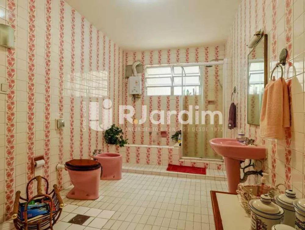 Apartamento, 3 quartos, 220 m² - Foto 9