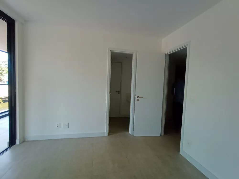 Apartamento, 4 quartos, 232 m² - Foto 1