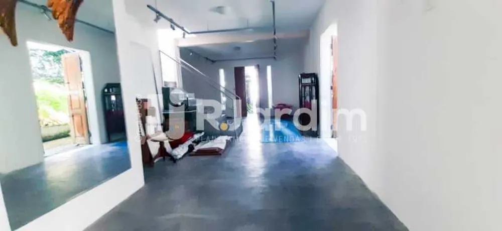 Casa, 3 quartos, 258 m² - Foto 13