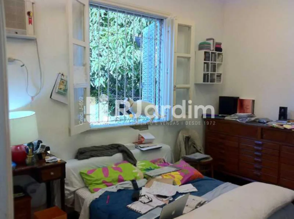 Casa, 3 quartos, 258 m² - Foto 3