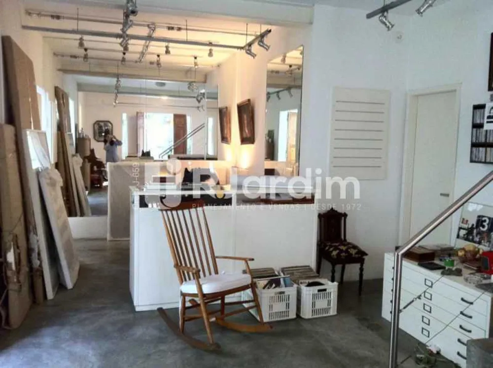 Casa, 3 quartos, 258 m² - Foto 22