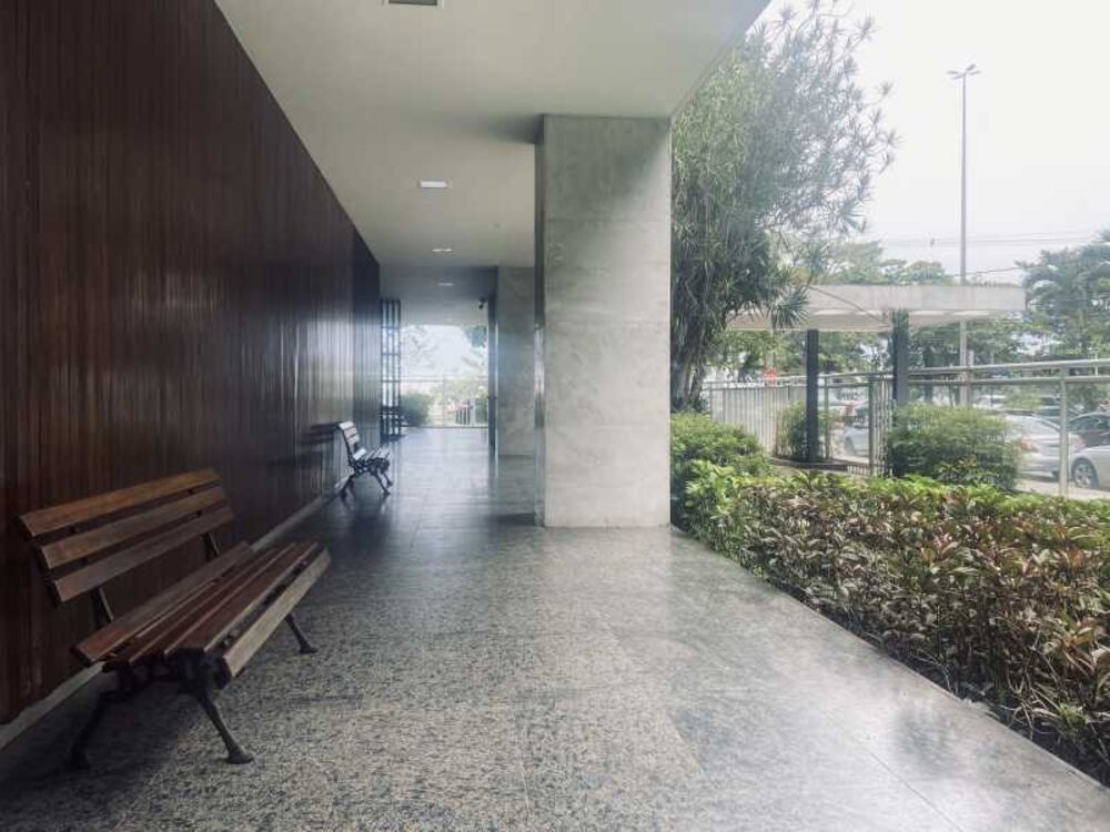 Apartamento à venda com 4 quartos, 241m² - Foto 7