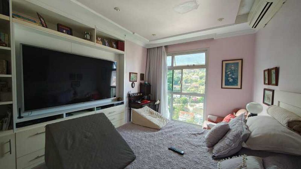 Cobertura à venda com 5 quartos, 230m² - Foto 4