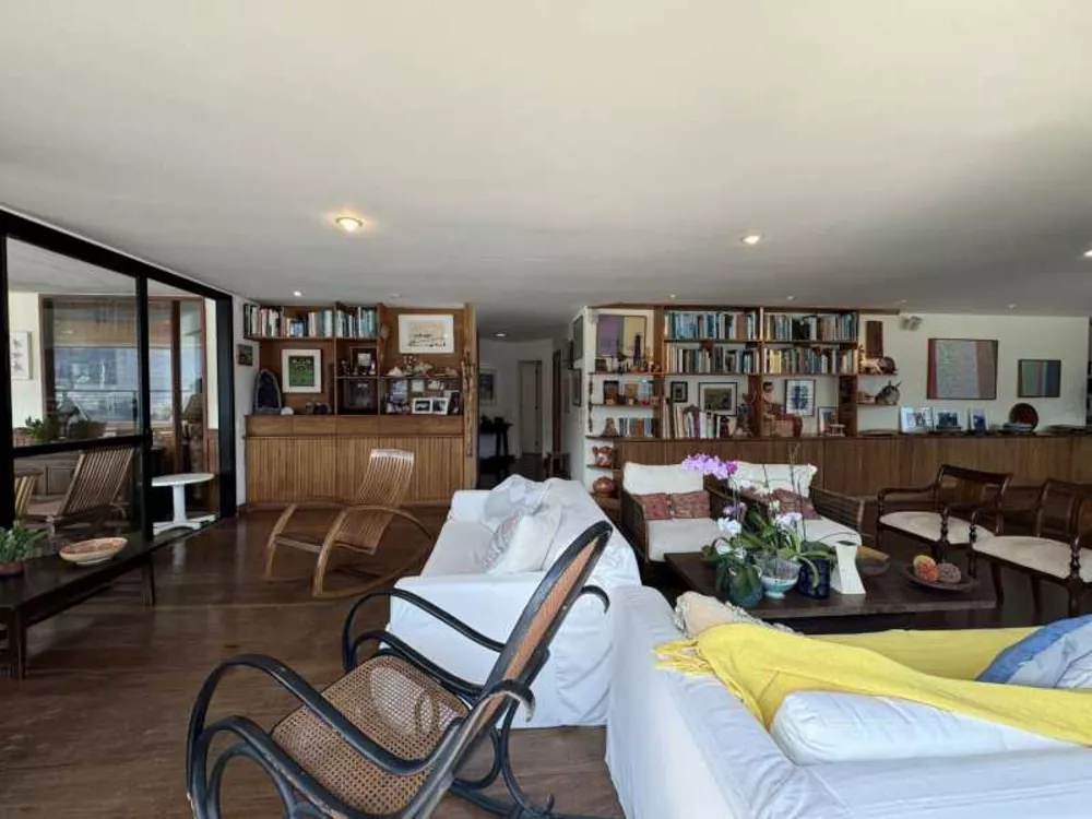 Apartamento, 3 quartos, 284 m² - Foto 1
