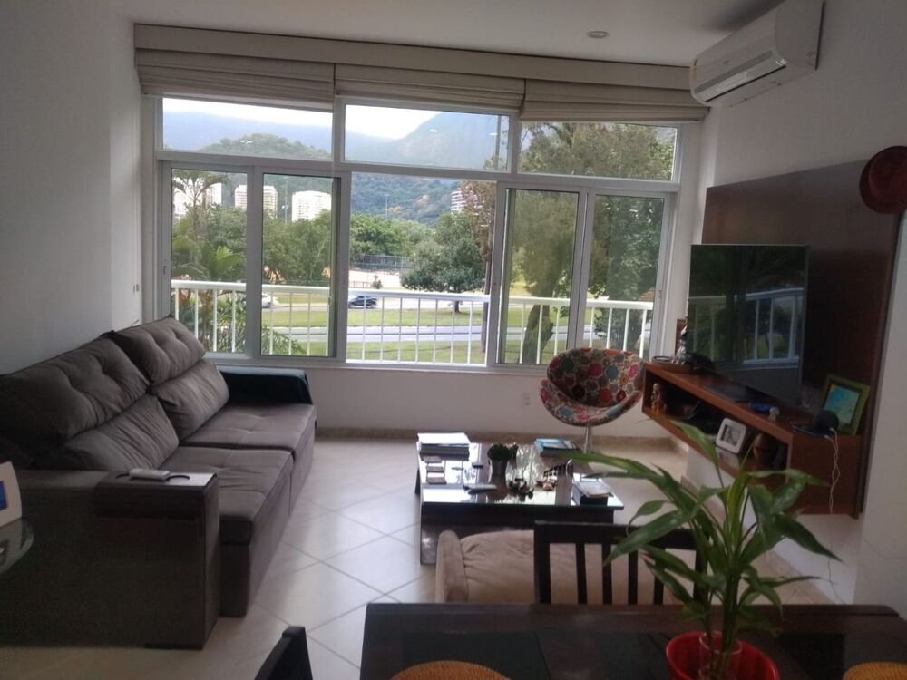 Apartamento à venda com 2 quartos, 59m² - Foto 2