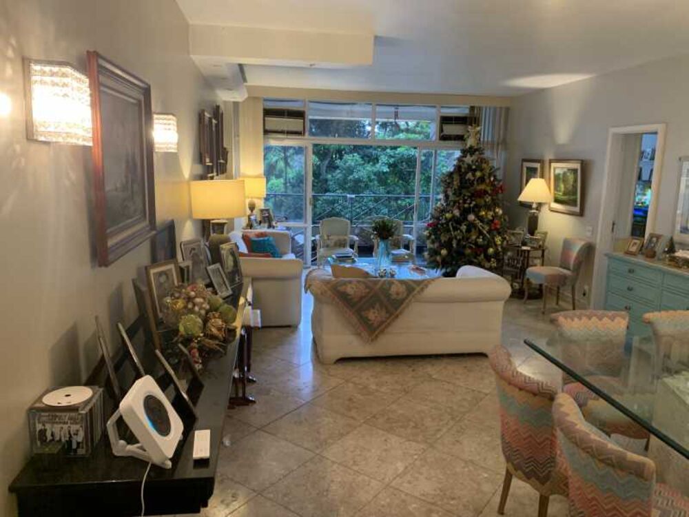 Apartamento à venda com 3 quartos, 135m² - Foto 3