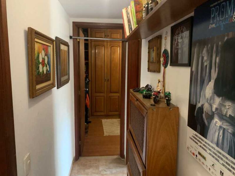 Apartamento à venda com 2 quartos, 70m² - Foto 4