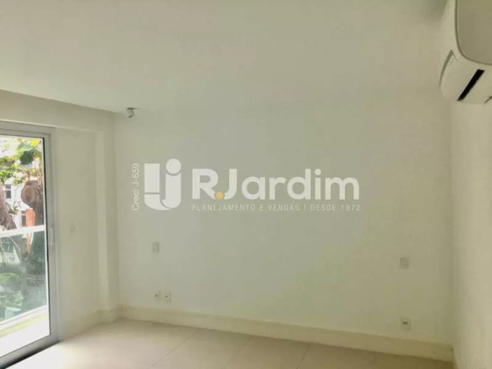 Apartamento, 4 quartos, 229 m² - Foto 12