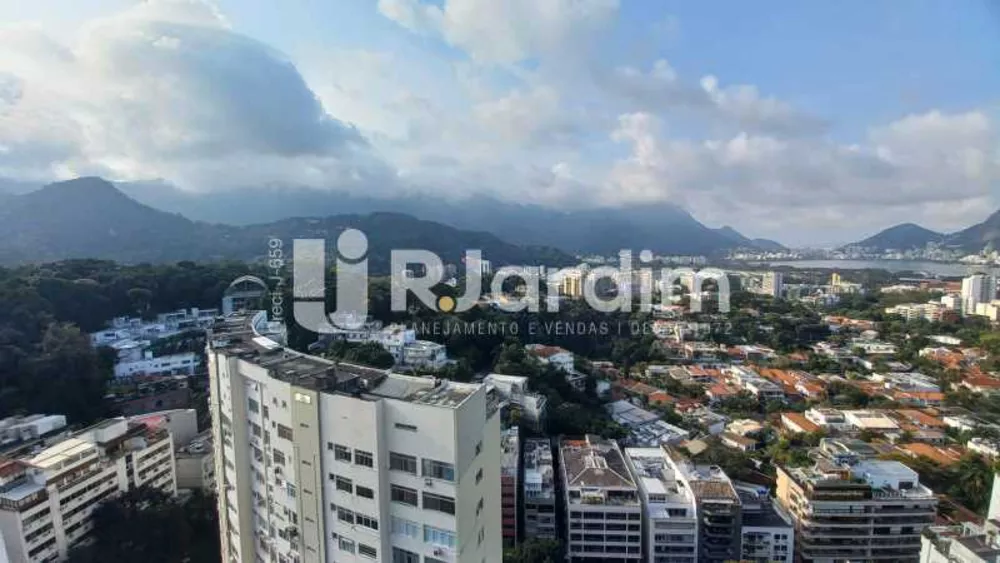 Apartamento, 4 quartos, 197 m² - Foto 2