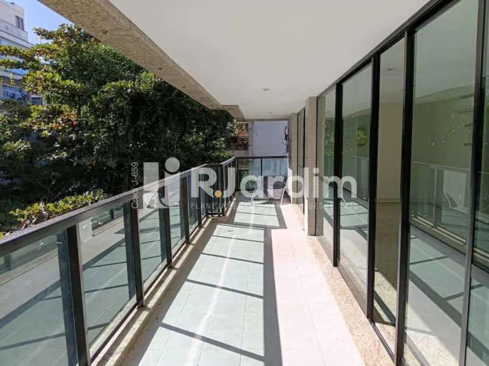 Apartamento, 3 quartos, 165 m² - Foto 1