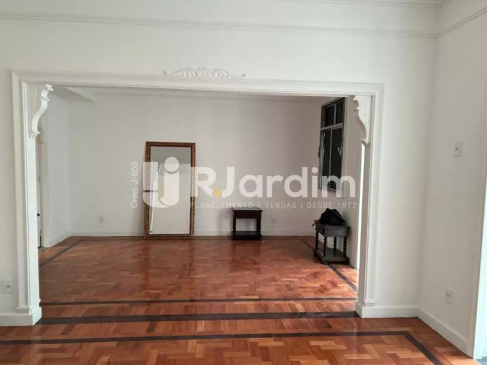 Apartamento, 3 quartos, 190 m² - Foto 1