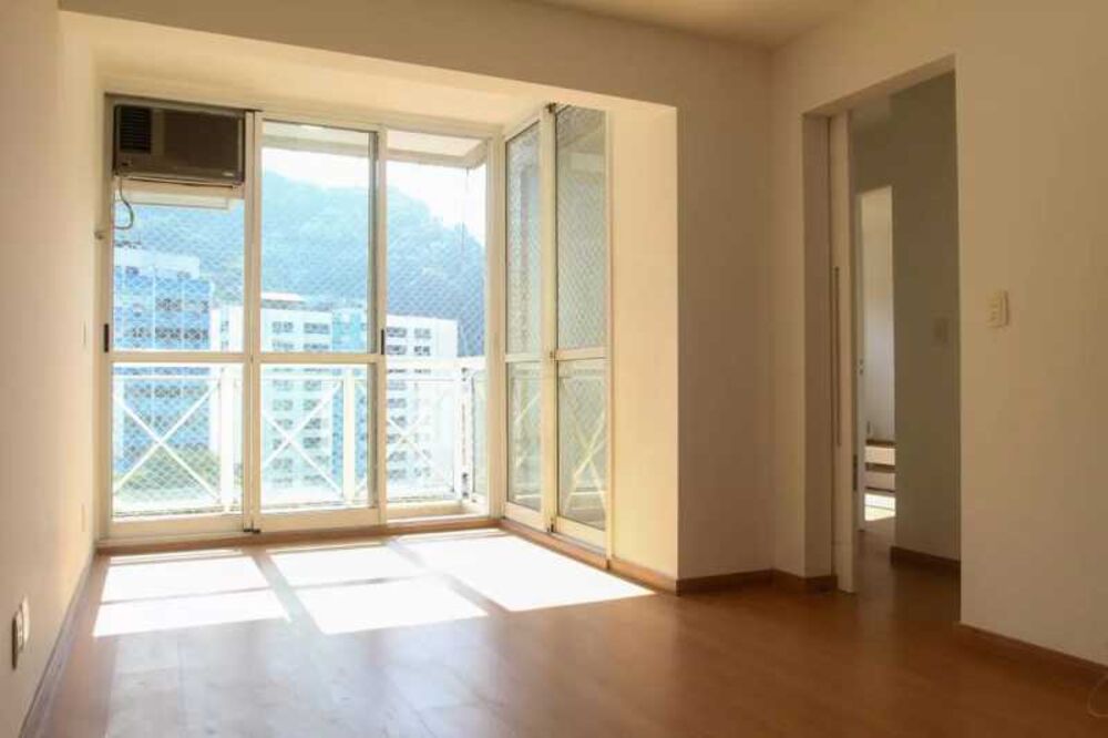 Cobertura à venda com 4 quartos, 155m² - Foto 2