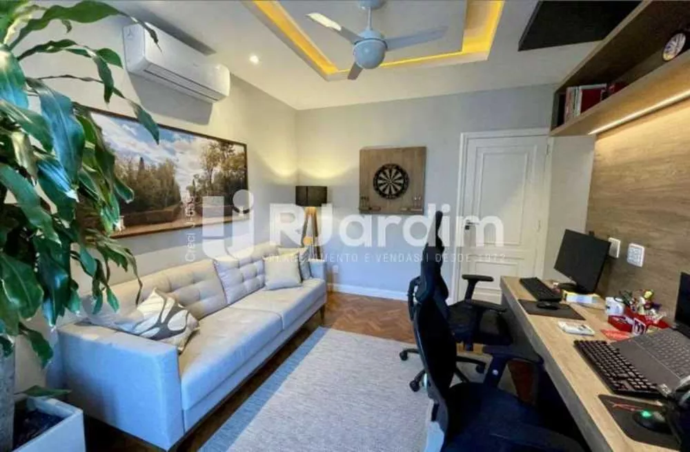 Apartamento, 3 quartos, 146 m² - Foto 1