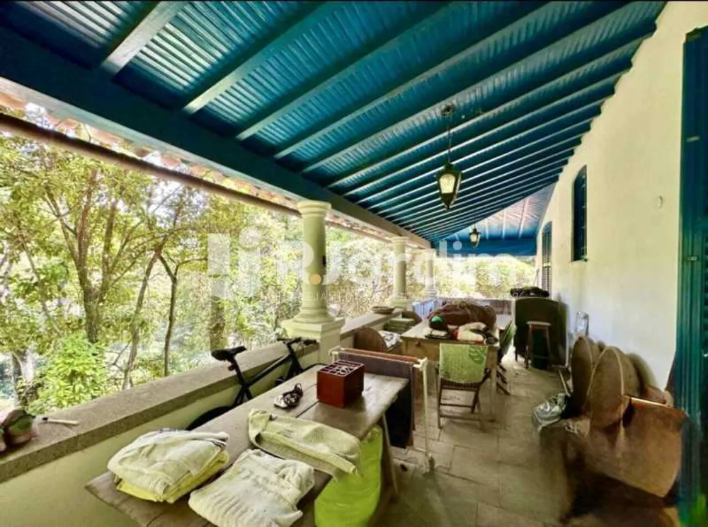 Casa, 4 quartos, 203 m² - Foto 1
