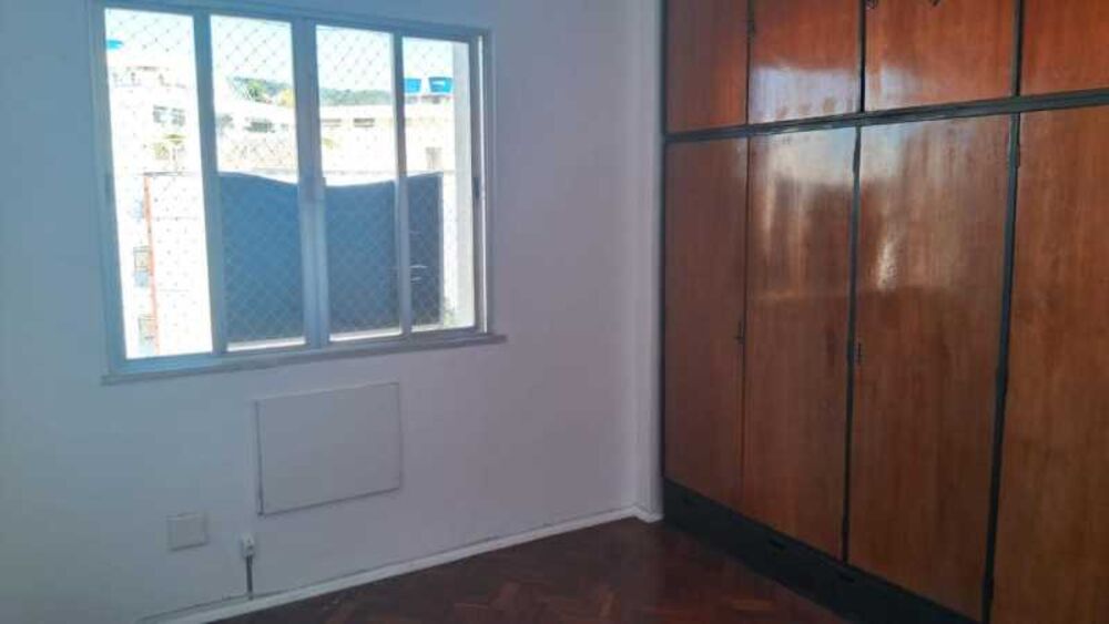 Apartamento à venda com 2 quartos, 77m² - Foto 6