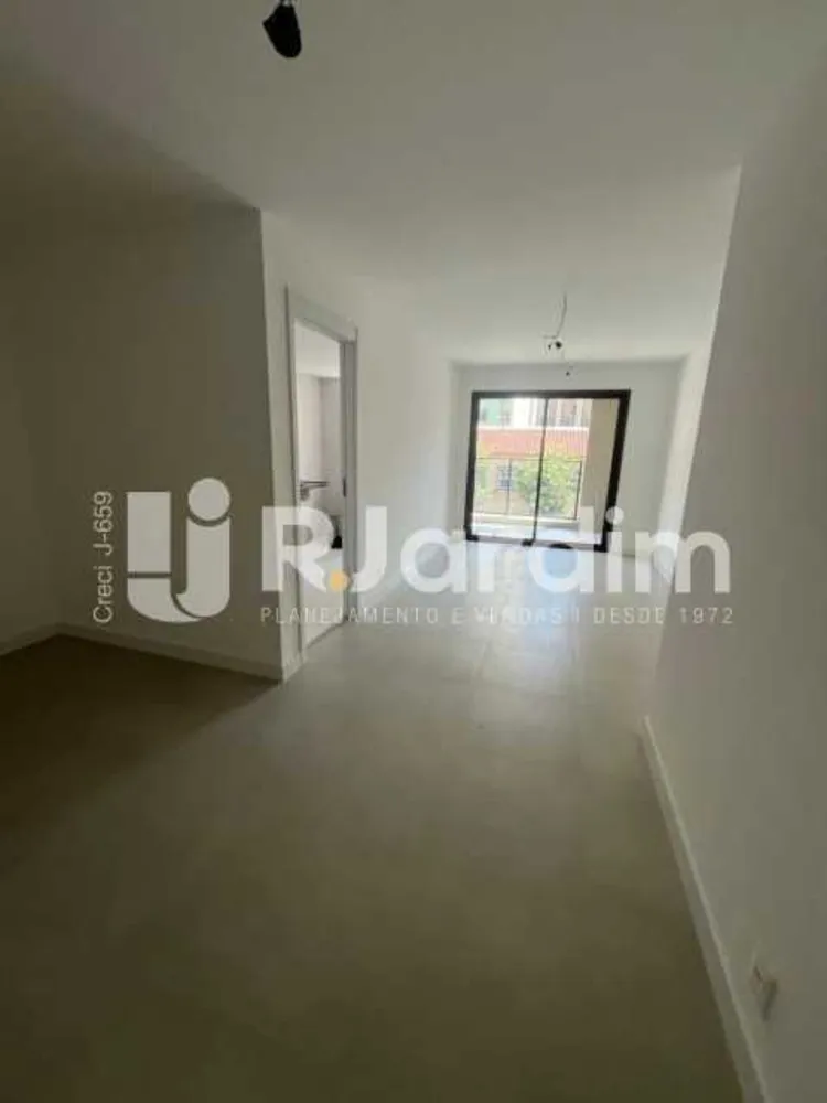 Apartamento, 2 quartos, 74 m² - Foto 4