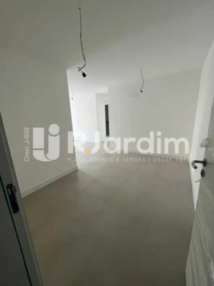 Apartamento, 2 quartos, 74 m² - Foto 11