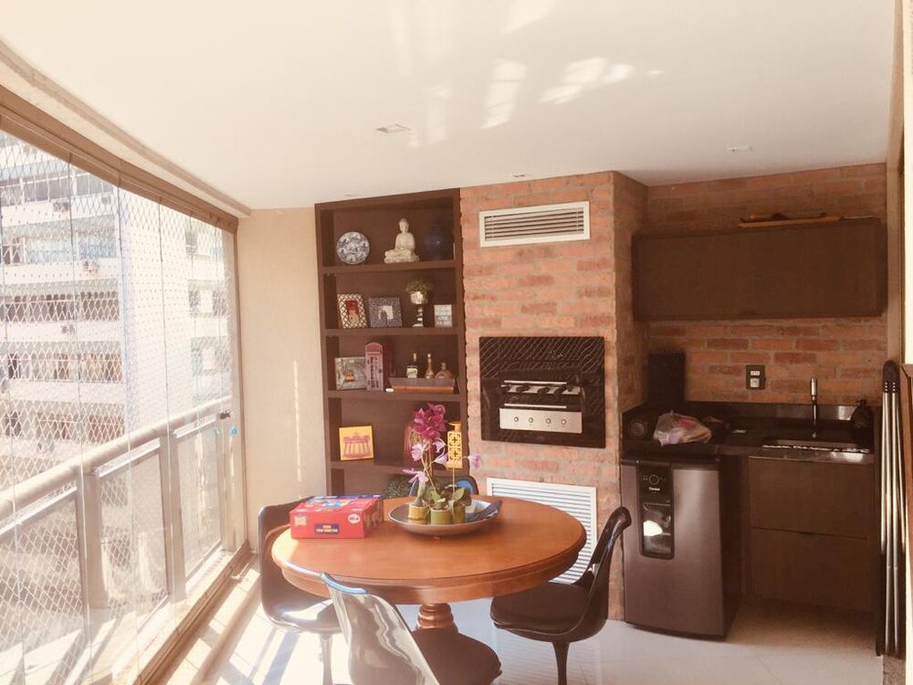 Apartamento, 4 quartos, 221 m² - Foto 1