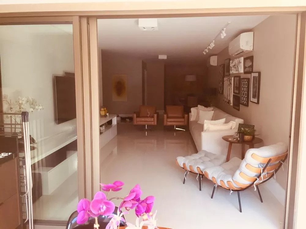 Apartamento, 4 quartos, 221 m² - Foto 2