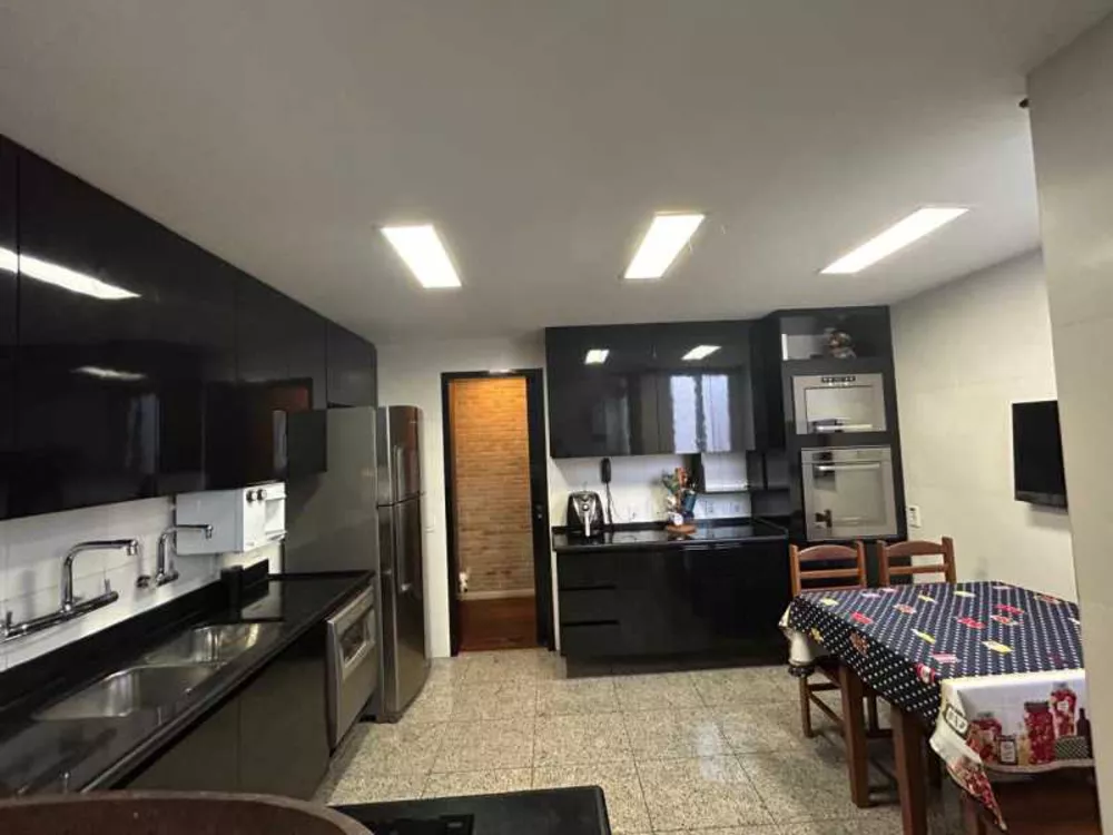 Apartamento, 4 quartos, 211 m² - Foto 12
