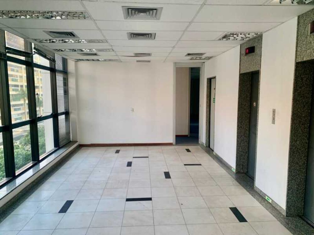 Sala-Conjunto, 700 m² - Foto 2
