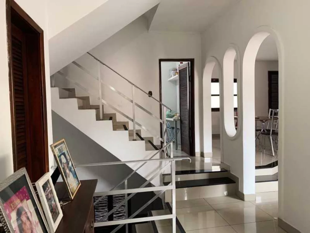 Casa, 4 quartos, 264 m² - Foto 5
