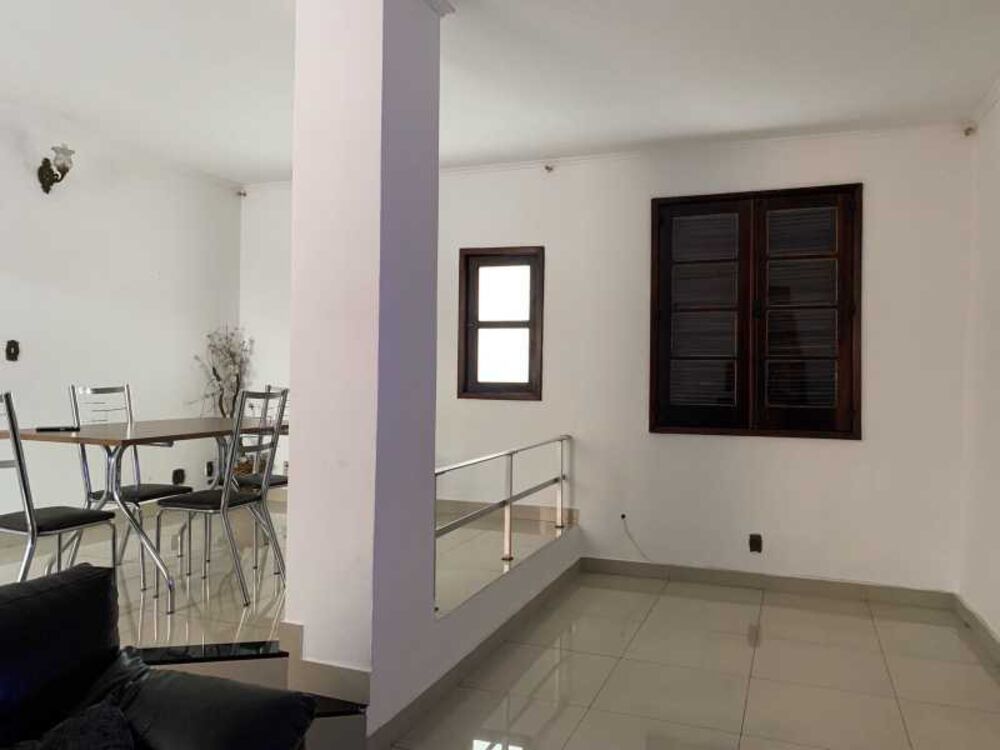 Casa, 4 quartos, 264 m² - Foto 30