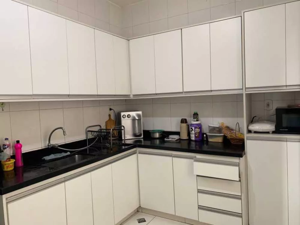 Casa, 4 quartos, 264 m² - Foto 19
