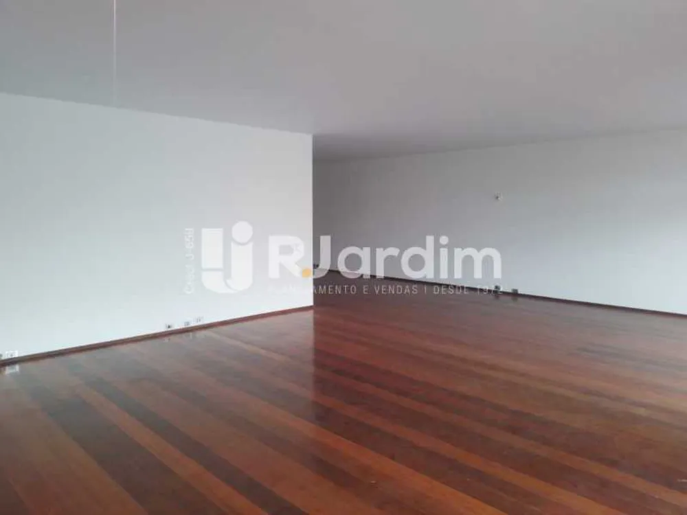 Apartamento, 3 quartos, 330 m² - Foto 3
