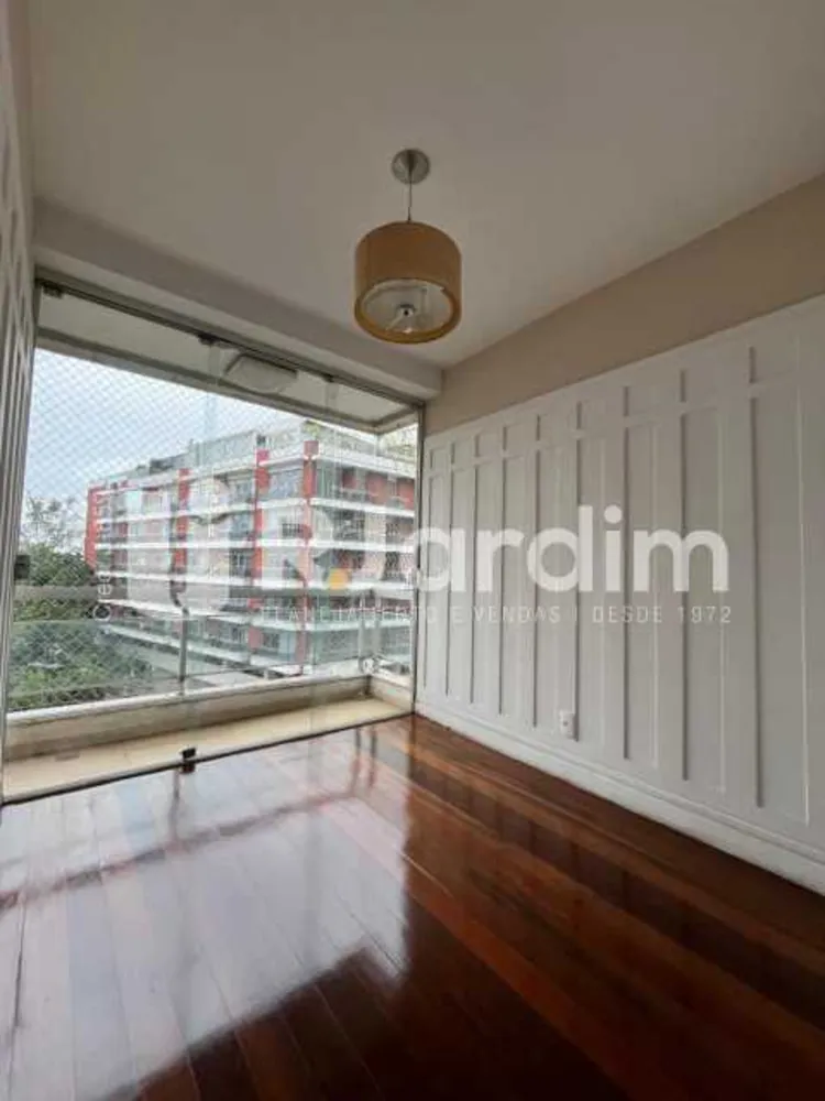 Apartamento, 3 quartos, 150 m² - Foto 2